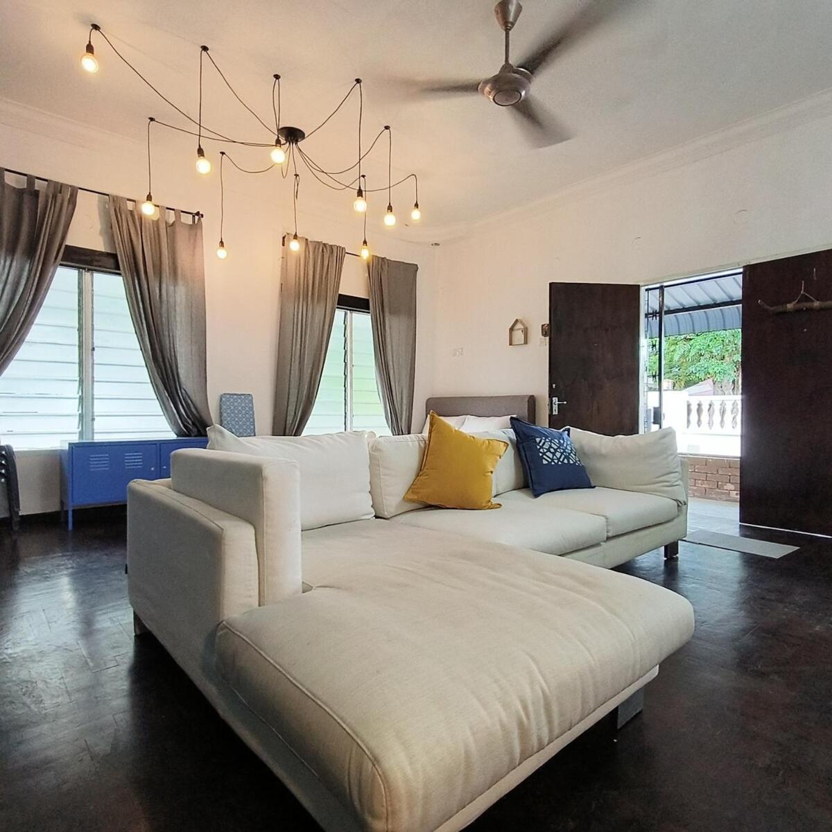 Tg103A Pet Friendly 15Pax, Near Beach Side Tanjung Bungah  Exterior foto